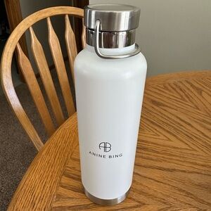Anine Bing water bottle in great condition